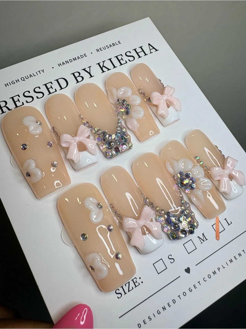 Beige Pink Bow Press-On Nail Set